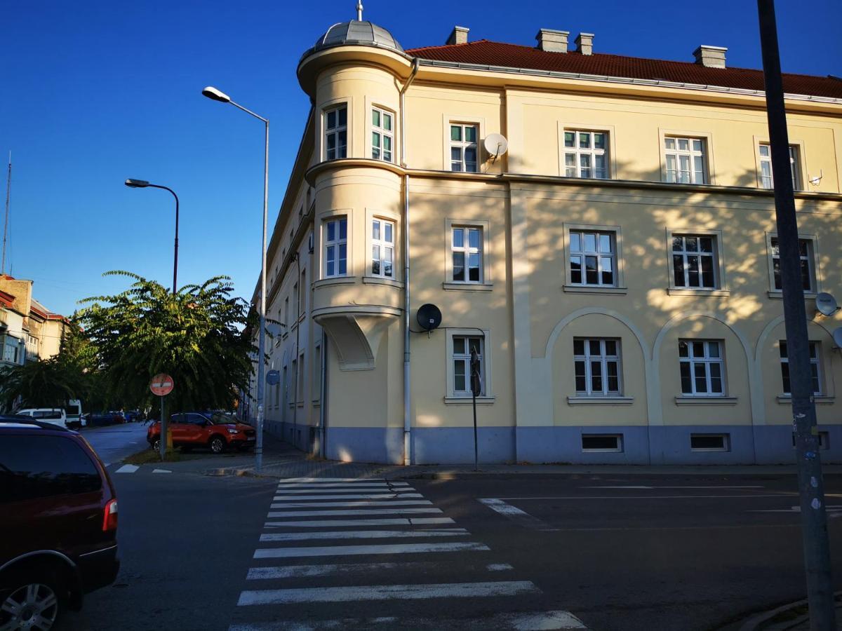 Falcon apartment Trnava Esterno foto